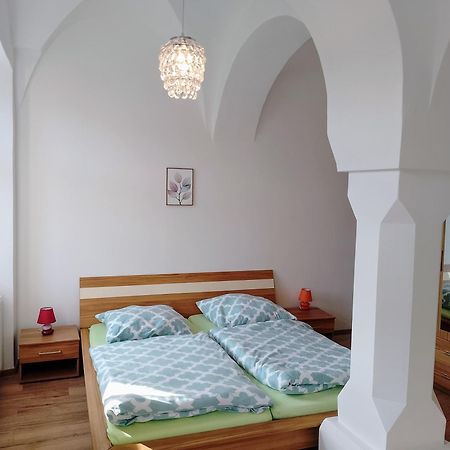 Ferienwohnung Im Rittergut Plohn 300 Meter Zum Freizeitpark Lengenfeld  Eksteriør bilde